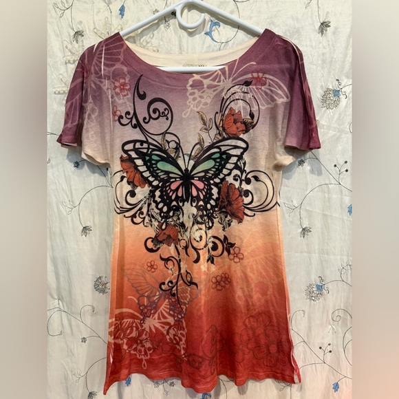 ONE WORLD Tops - ONE WORLD Multicolor Butterfly Graphic Top
